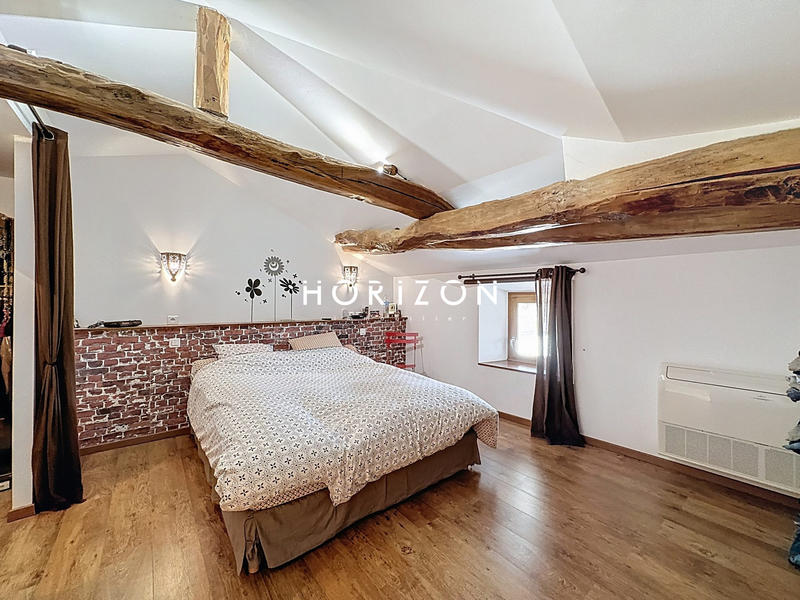 Maison - 122 m² - 5 pièces