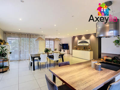 Maison - 122 m² - 4 pièces