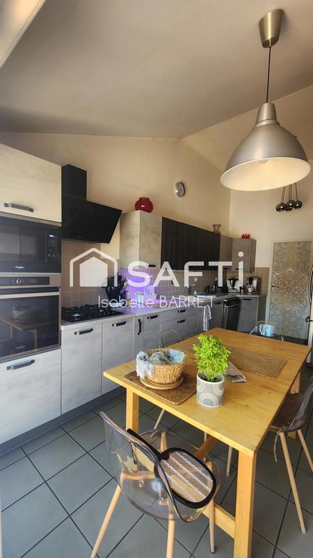 Maison - 123 m² - 5 pièces