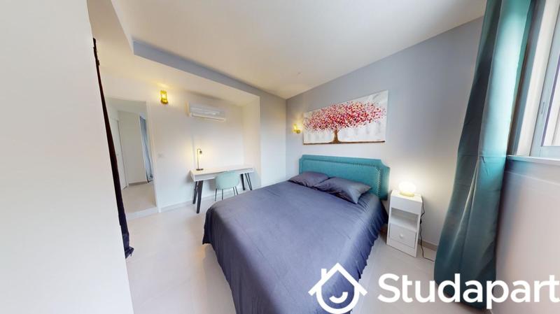 Chambre - 14 m² - 1 pièce