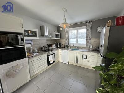 Maison - 86 m² - 4 pièces