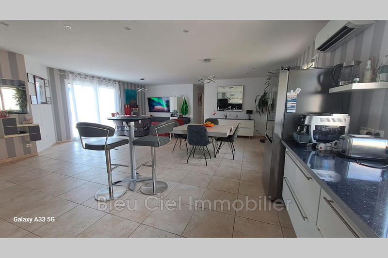 Maison - 105 m² - 3 pièces