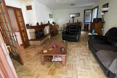 Maison - 108 m² - 5 pièces