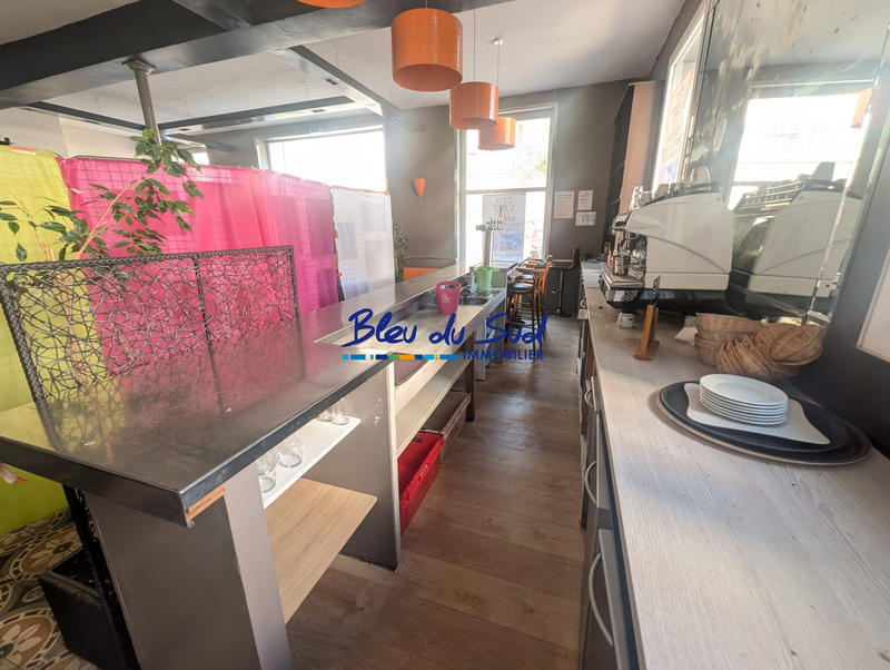 Maison - 222 m² - 3 pièces