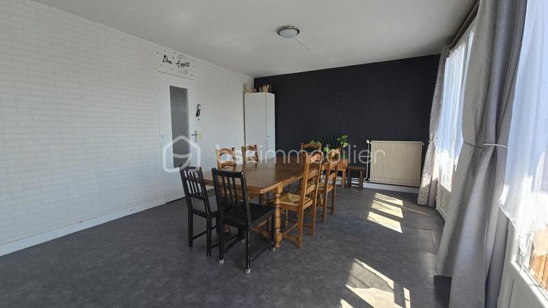 Appartement - 111 m² - 6 pièces