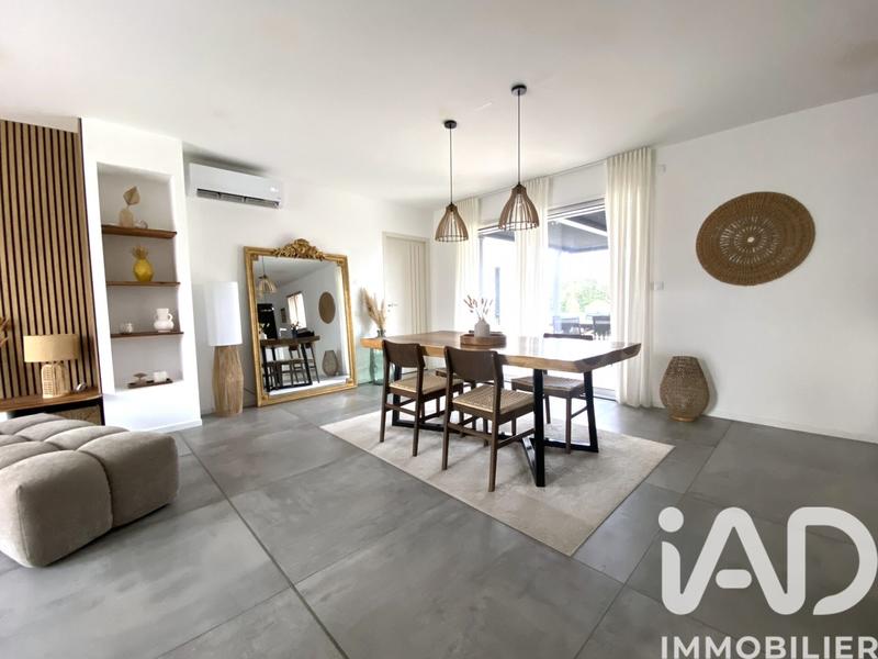 Maison - 136 m² - 5 pièces