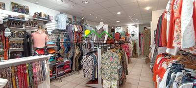 Local commercial - 67 m²