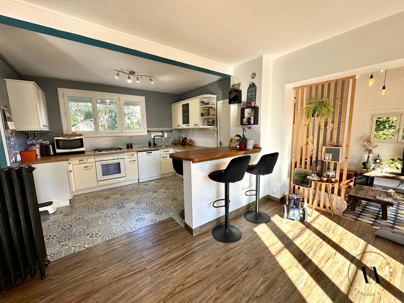 Maison - 111 m² - 5 pièces