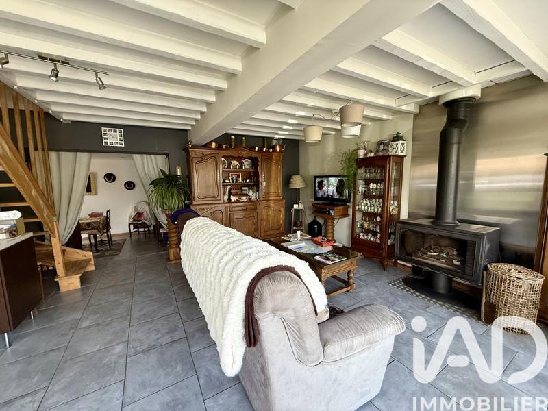 Maison - 216 m² - 8 pièces