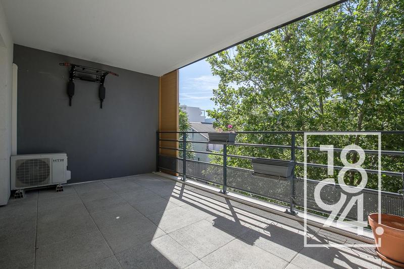 Appartement - 64 m² - 3 pièces