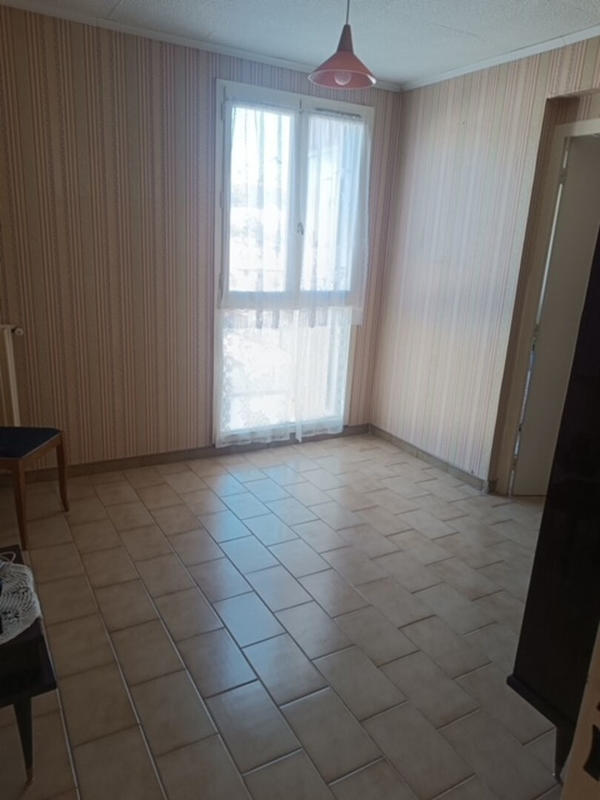 Appartement - 83 m² - 4 pièces