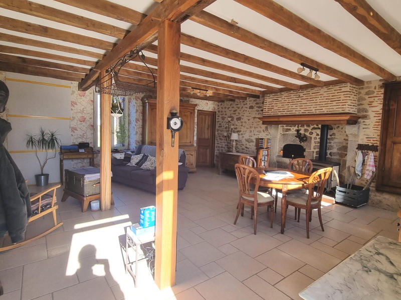 Maison - 120 m² - 4 pièces