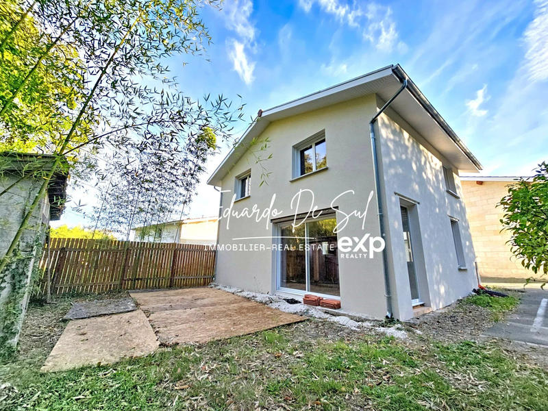 Maison - 88 m² - 5 pièces