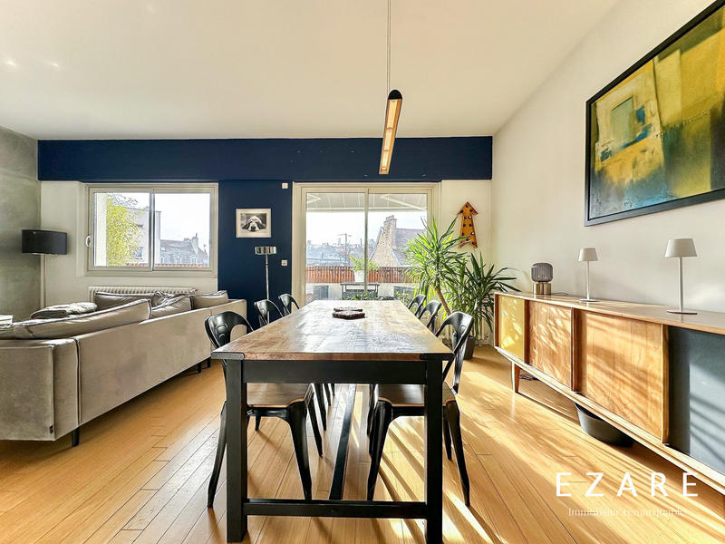 Appartement - 122 m² - 6 pièces