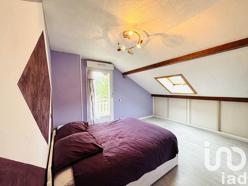 Maison - 157 m² - 7 pièces