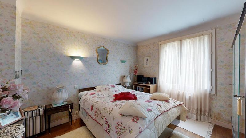 Maison - 160 m² - 8 pièces