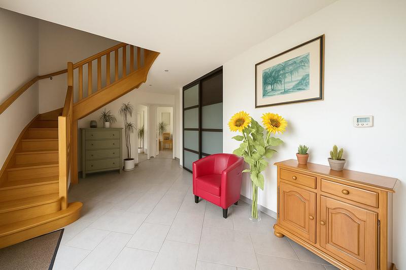 Maison - 222 m² - 8 pièces