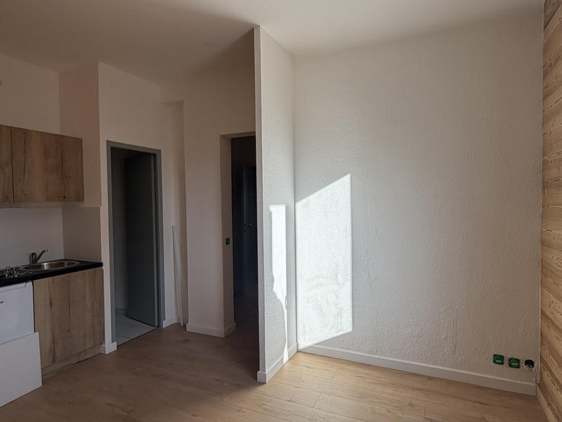 Appartement - 18 m² - 1 pièce