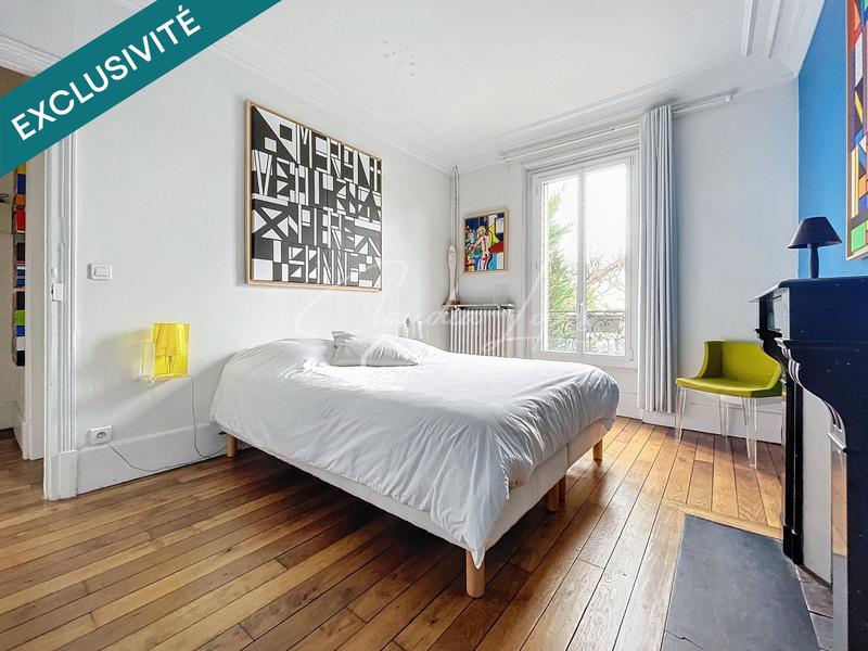 Propriété - 143 m² - 9 pièces
