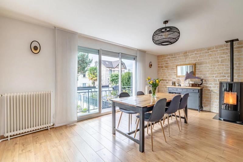 Pavillon - 148 m² - 6 pièces