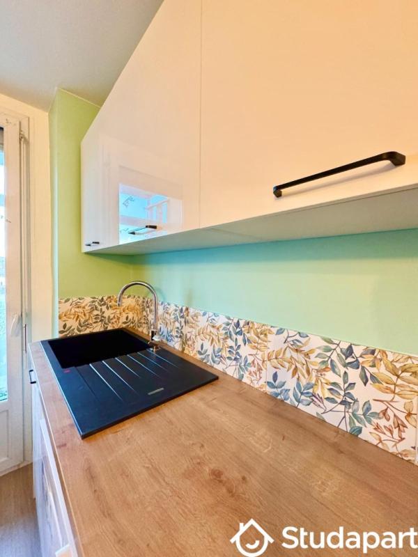 Chambre - 12 m² - 1 pièce