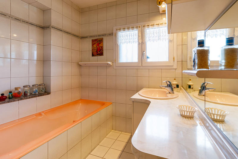 Maison - 158 m² - 6 pièces