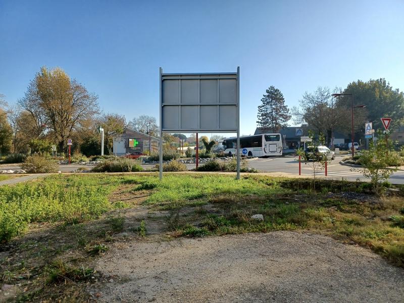 Local commercial - 77 m²