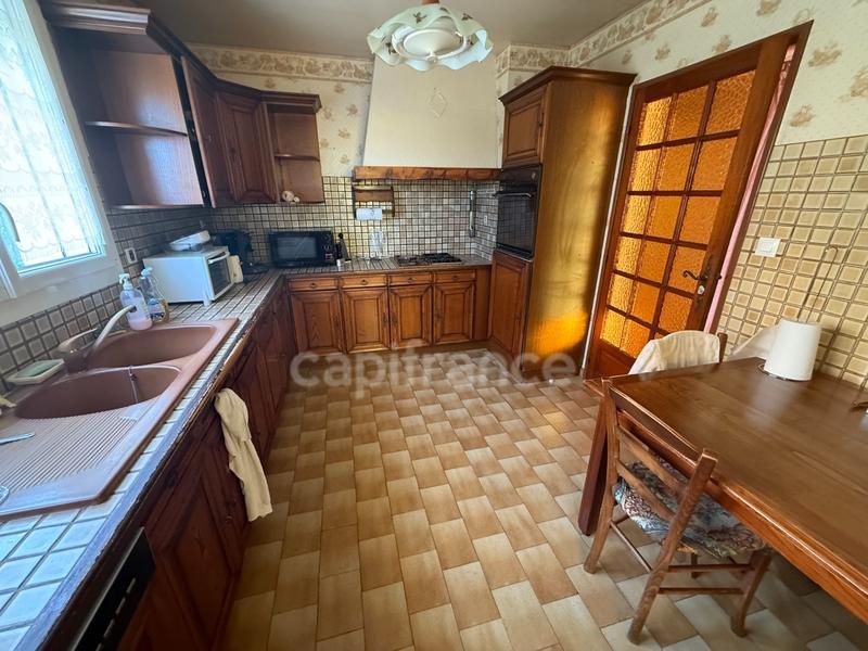 Maison - 95 m² - 5 pièces