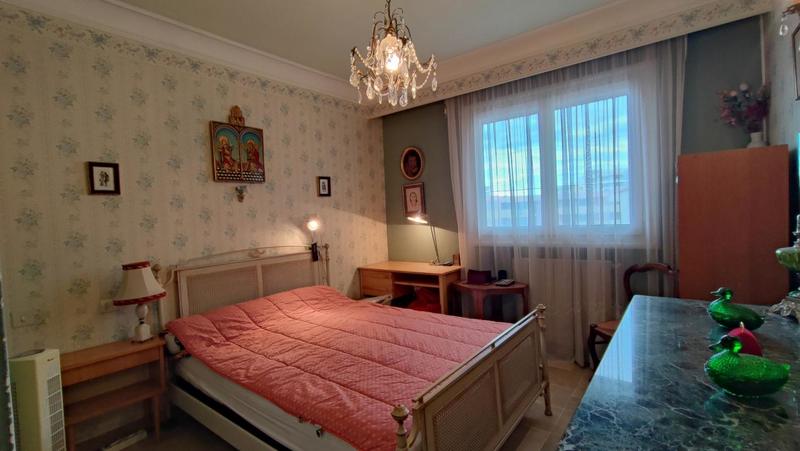 Appartement - 120 m² - 5 pièces