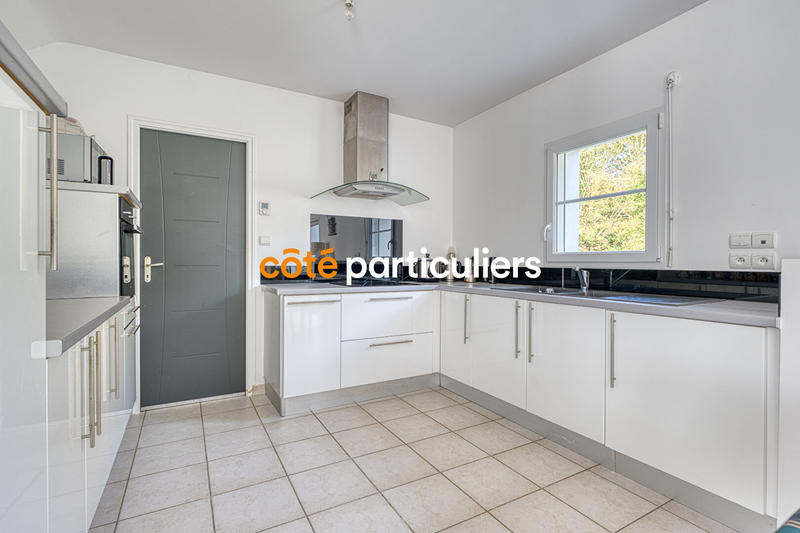 Maison - 97 m² - 5 pièces