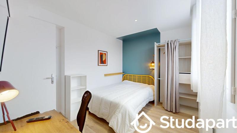 Chambre - 12 m² - 1 pièce