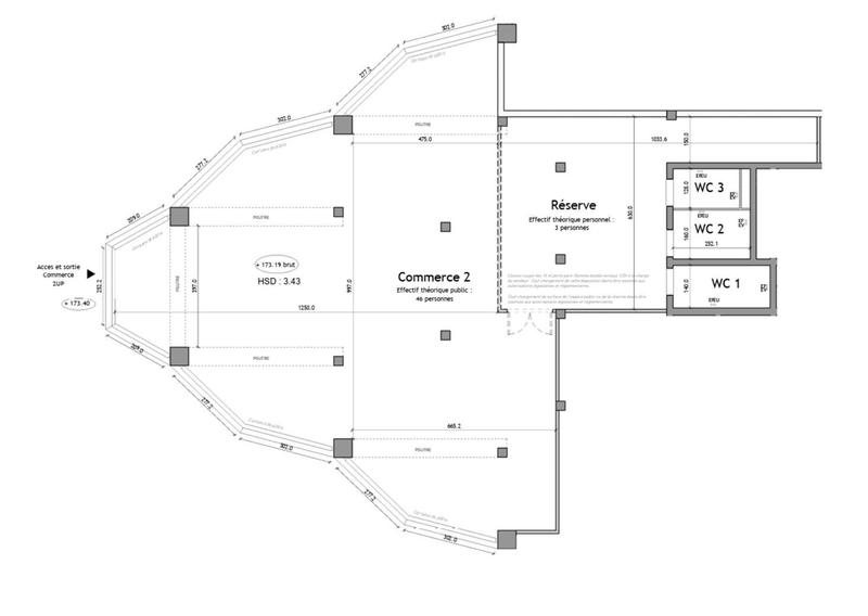 Local commercial - 437 m²