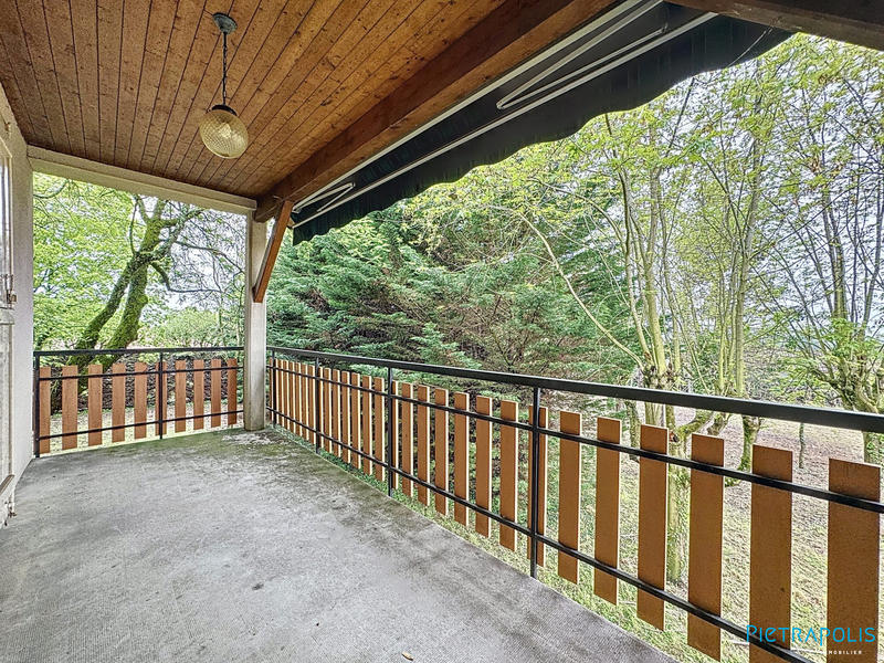 Maison traditionnelle - 140 m² - 7 pièces