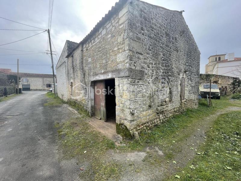 Maison en pierre - 86 m² - 3 pièces