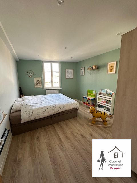 Maison - 340 m² - 10 pièces