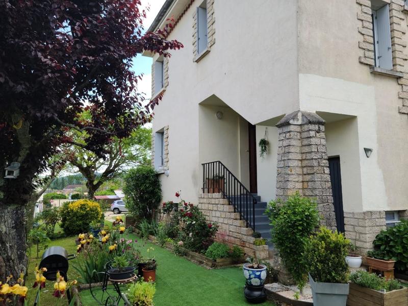 Maison - 105 m² - 4 pièces