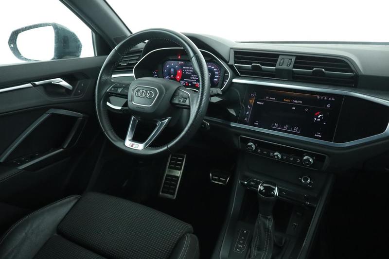 Audi Q3 35 Tdi s line s tronic 7 150 ch