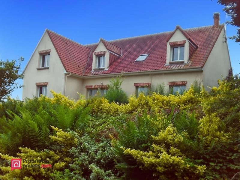 Maison - 208 m² - 7 pièces