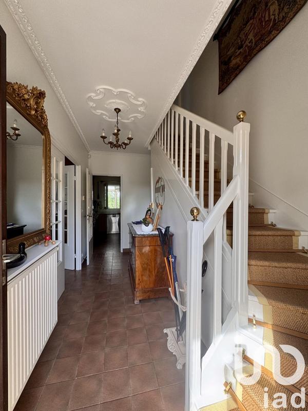 Maison - 140 m² - 6 pièces