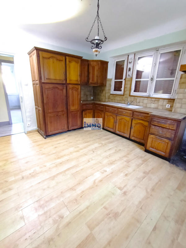 Maison - 85 m² - 5 pièces