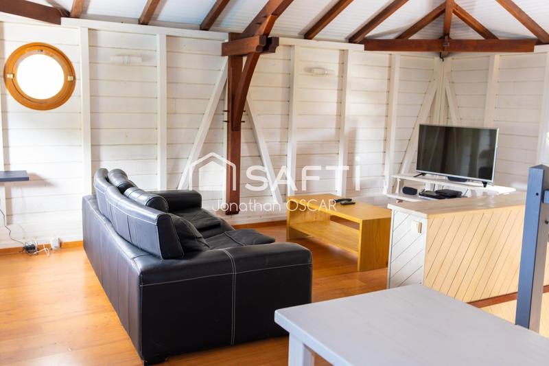 Villa - 225 m² - 7 pièces