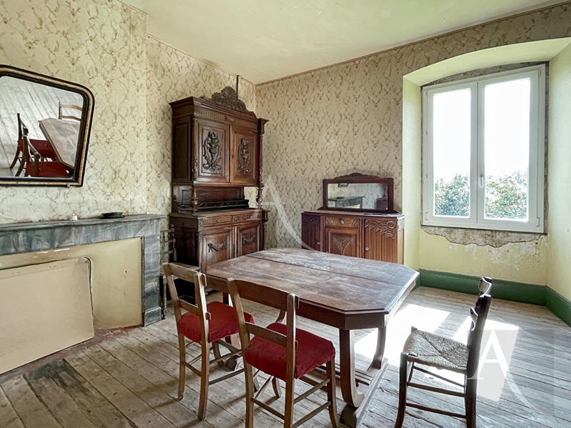 Maison - 102 m² - 4 pièces