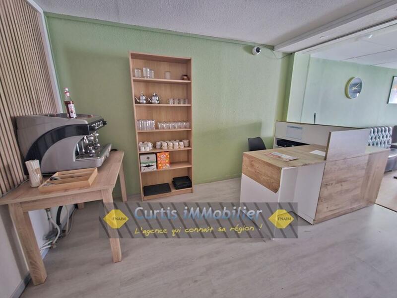 Local commercial - 70 m² - 3 pièces