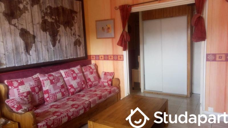 Chambre - 12 m² - 1 pièce