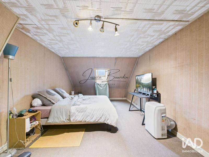 Local commercial - 244 m²