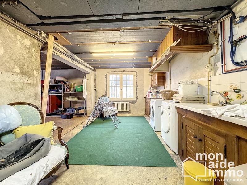 Maison - 160 m² - 10 pièces