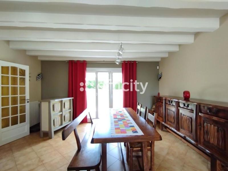 Maison - 145 m² - 6 pièces