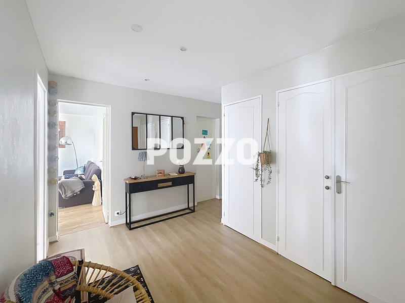 Appartement - 79 m² - 4 pièces