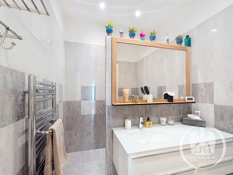 Appartement - 134 m² - 4 pièces