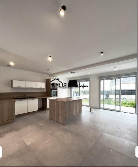 Maison - 145 m² - 5 pièces